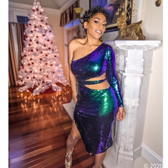 NWT! 1989 Taylor Swift Inspired Sequin Mermaid Ombre MIDI Dress - Picture 6 of 13